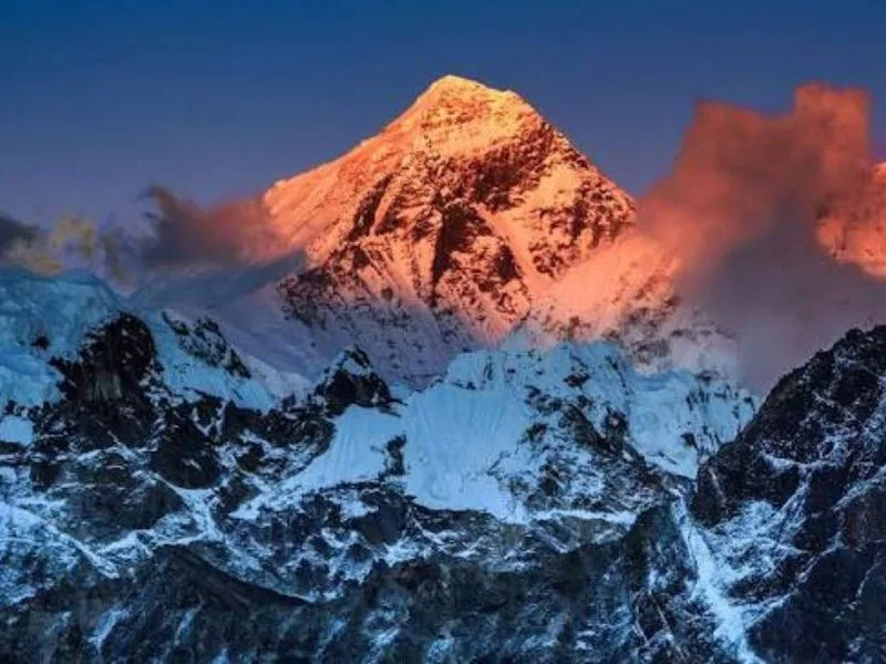 nui everest o dau vi tri do cao va nhung dieu thu vi ve noc nha the gioi